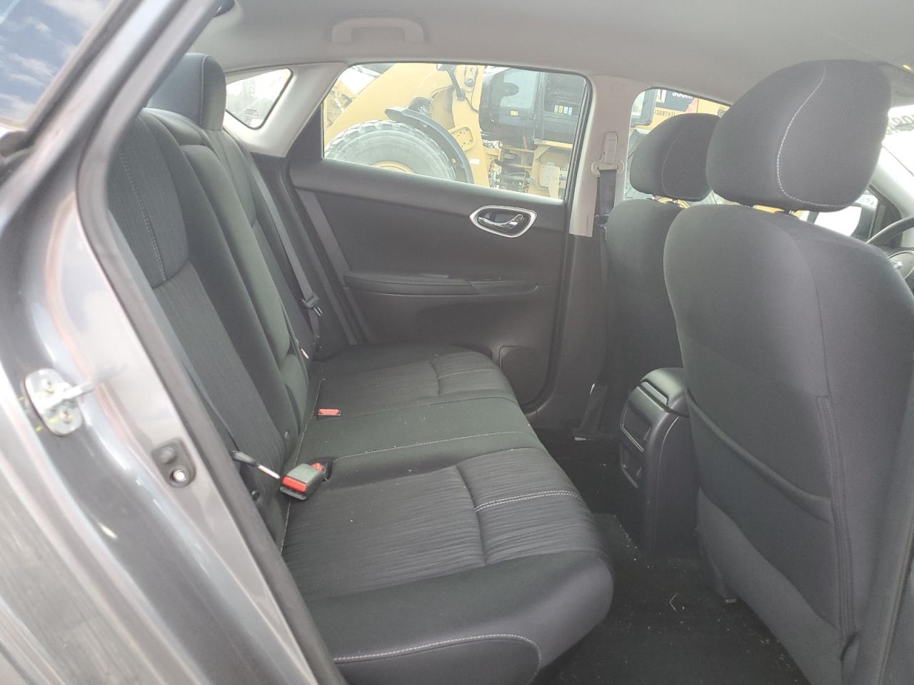 2016 Nissan Sentra - Image 10