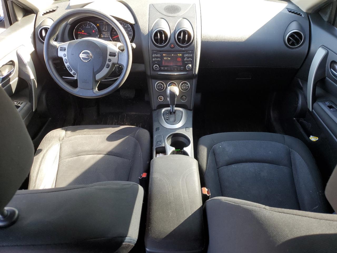 2014 Nissan Rogue - Image 8