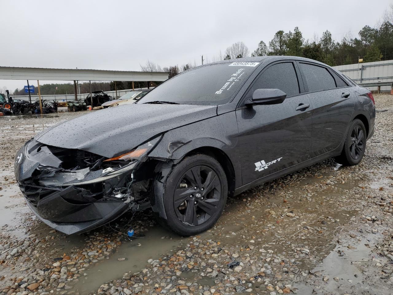 2021 Hyundai Elantra - Image 1