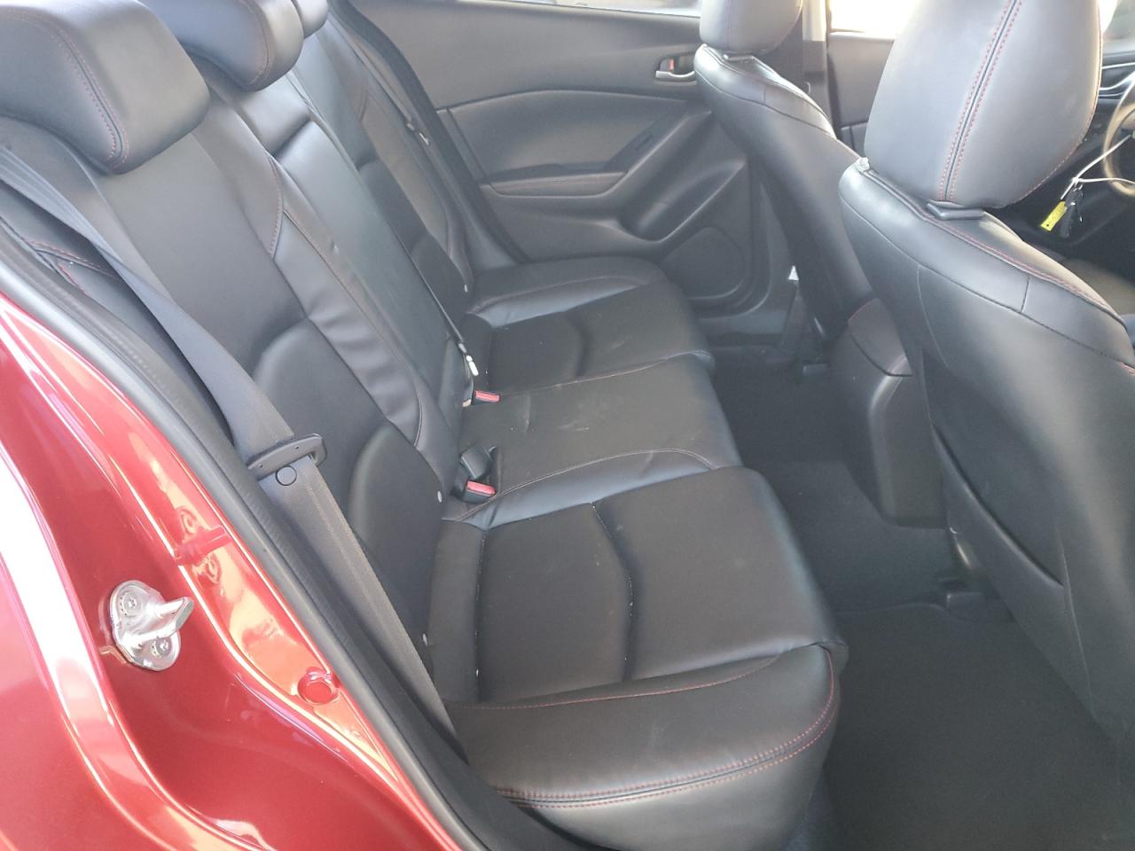 2014 Mazda 3 - Image 10