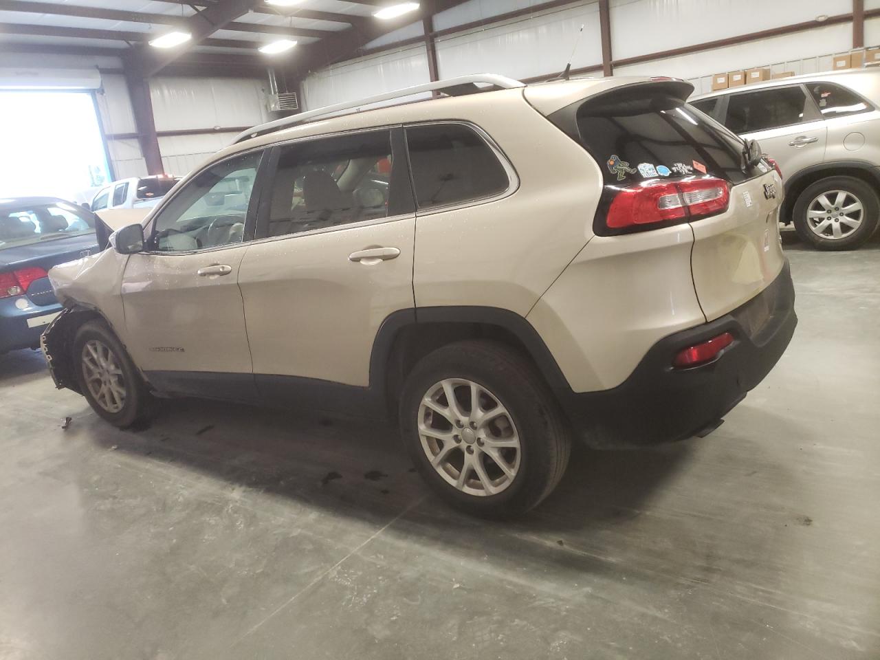 2015 Jeep Grand Cherokee - Image 2