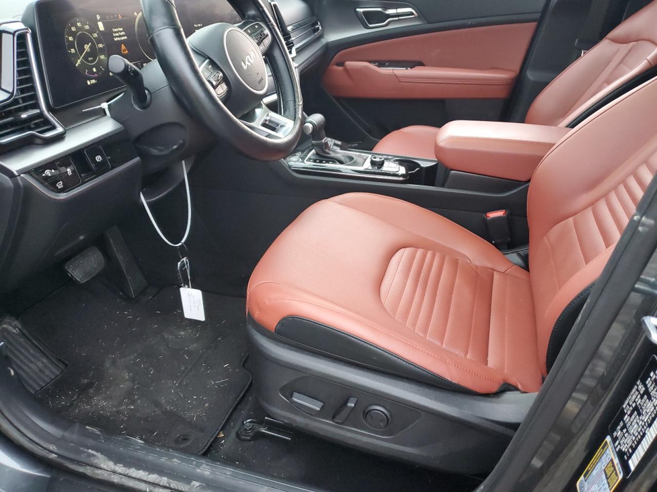 2023 Kia Sportage - Image 7