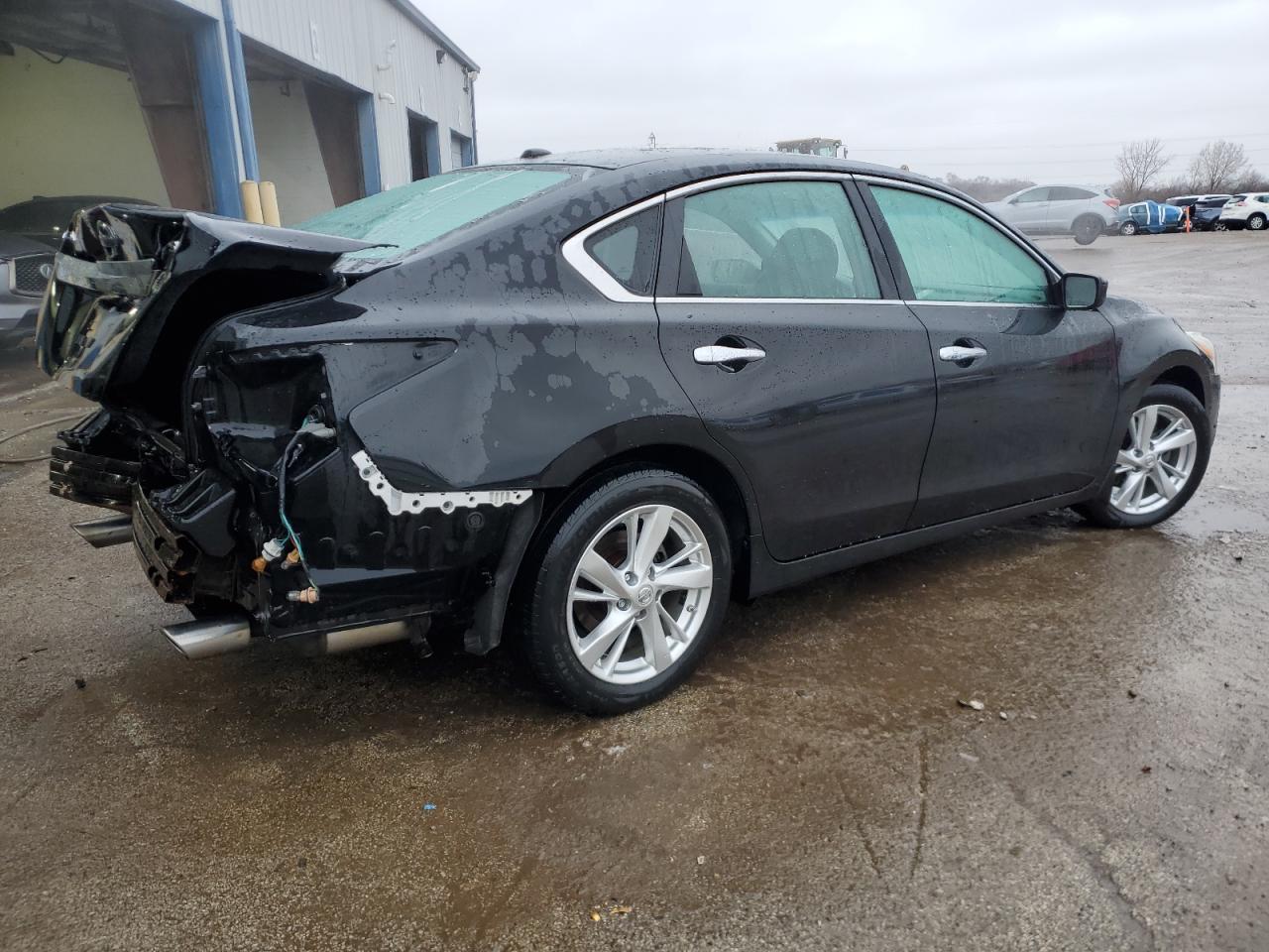 2015 Nissan Altima - Image 3