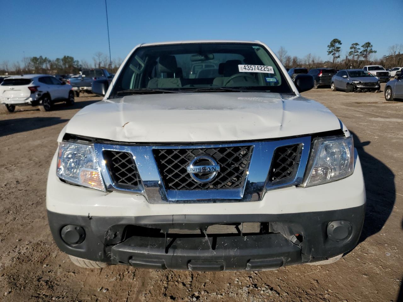 2021 Nissan Navara (Frontier) - Image 5