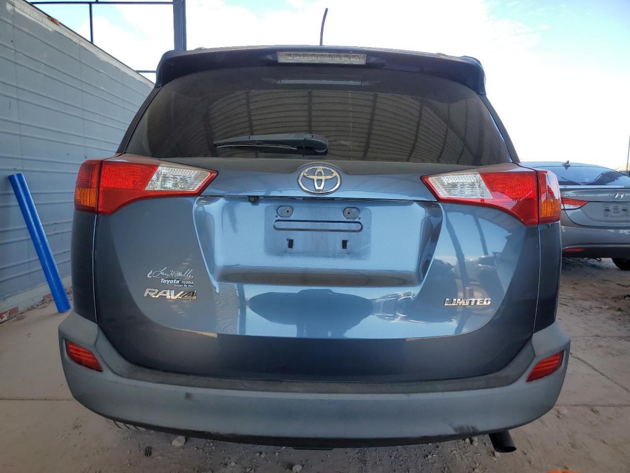 2013 Toyota RAV 4 - Image 6