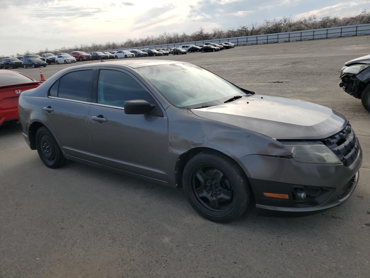2010 Ford Fusion - Image 4