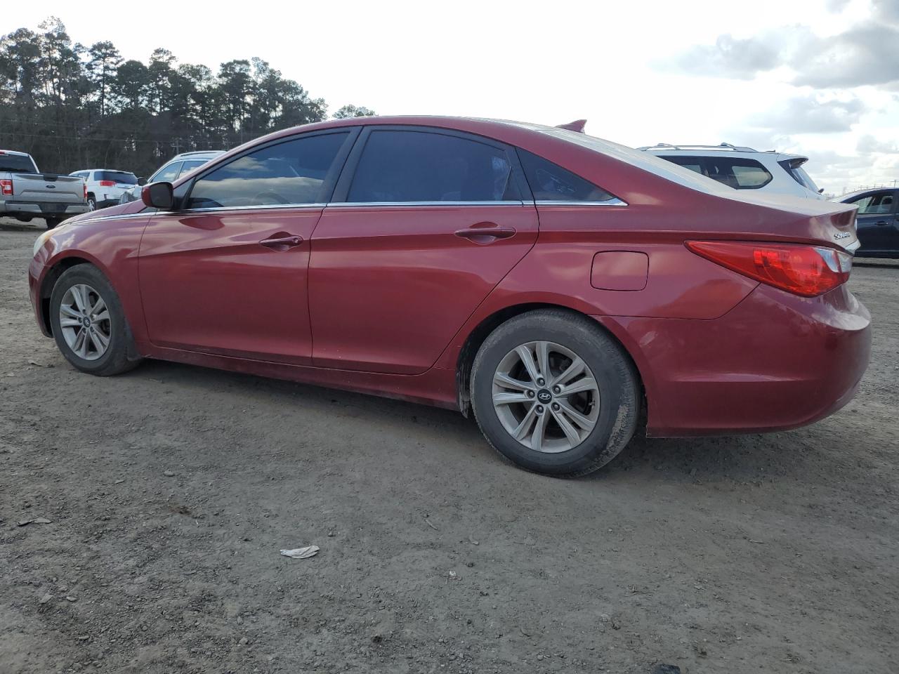 2013 Hyundai Sonata - Image 2