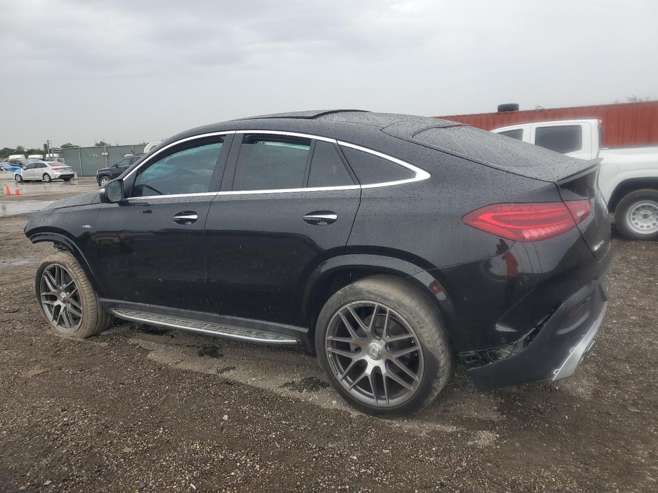 2024 Mercedes-Benz GLE - Image 2