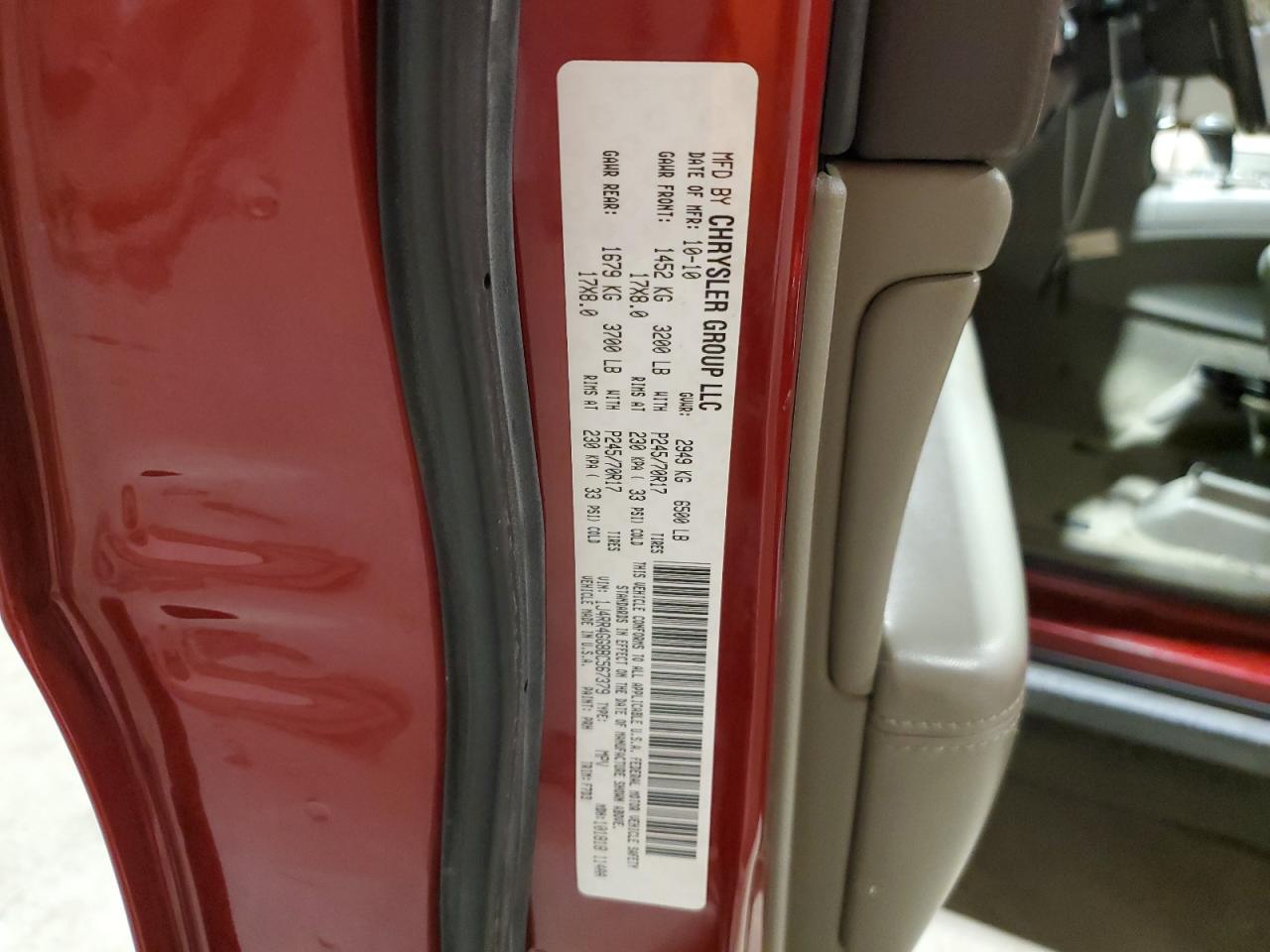 2011 Jeep Grand Cherokee - Image 13