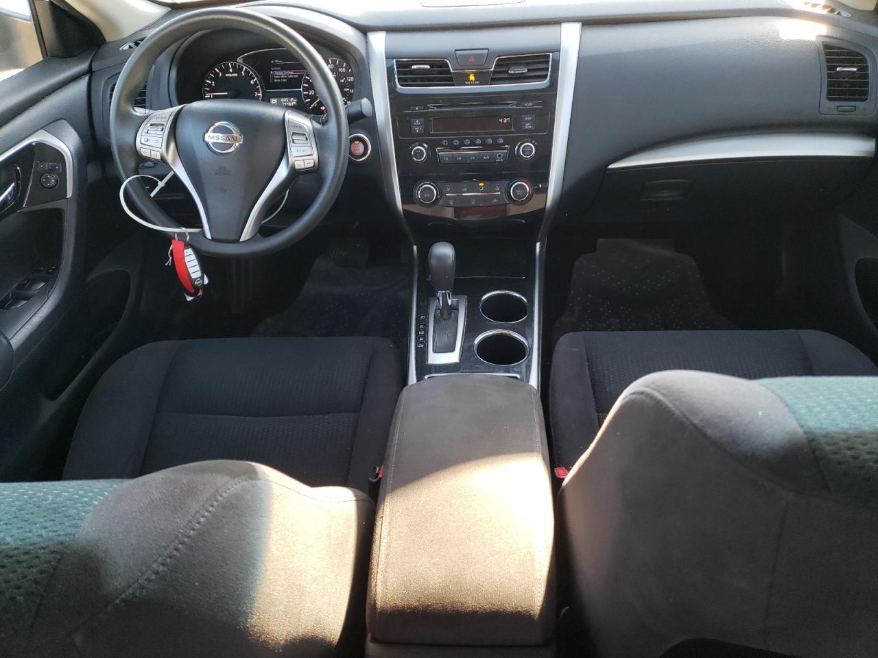 2014 Nissan Altima - Image 8