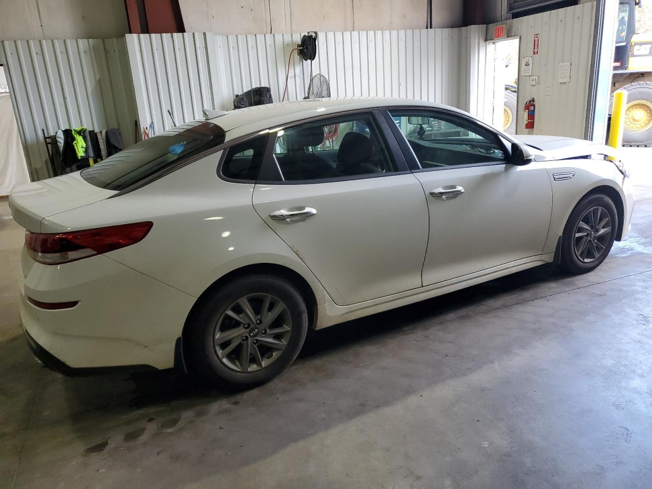 2019 Kia Optima - Image 3
