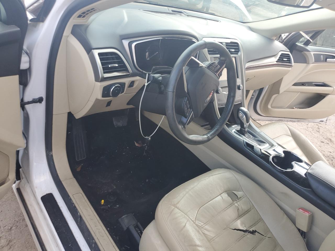 2014 Ford Fusion - Image 8