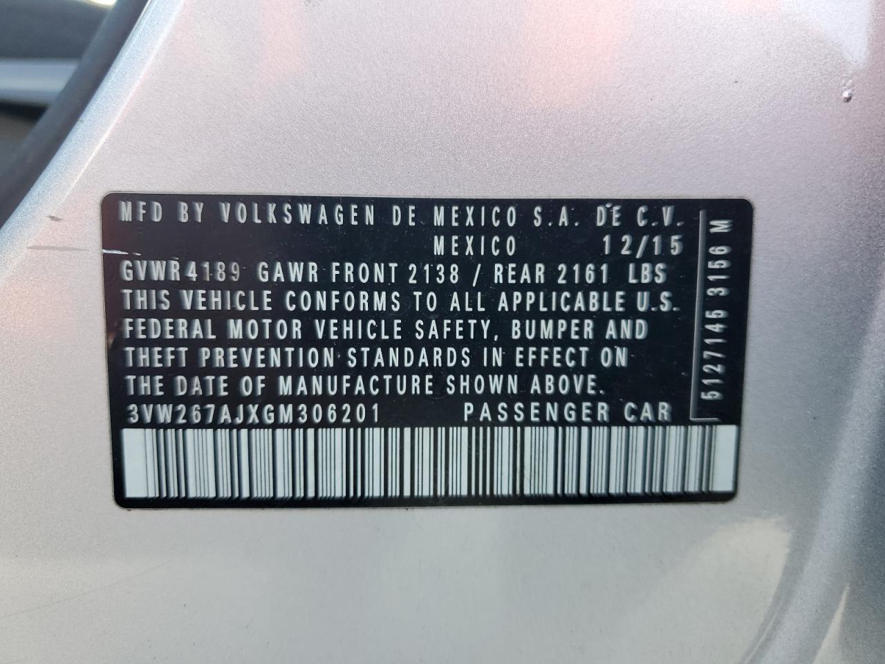 2016 Volkswagen Jetta - Image 12
