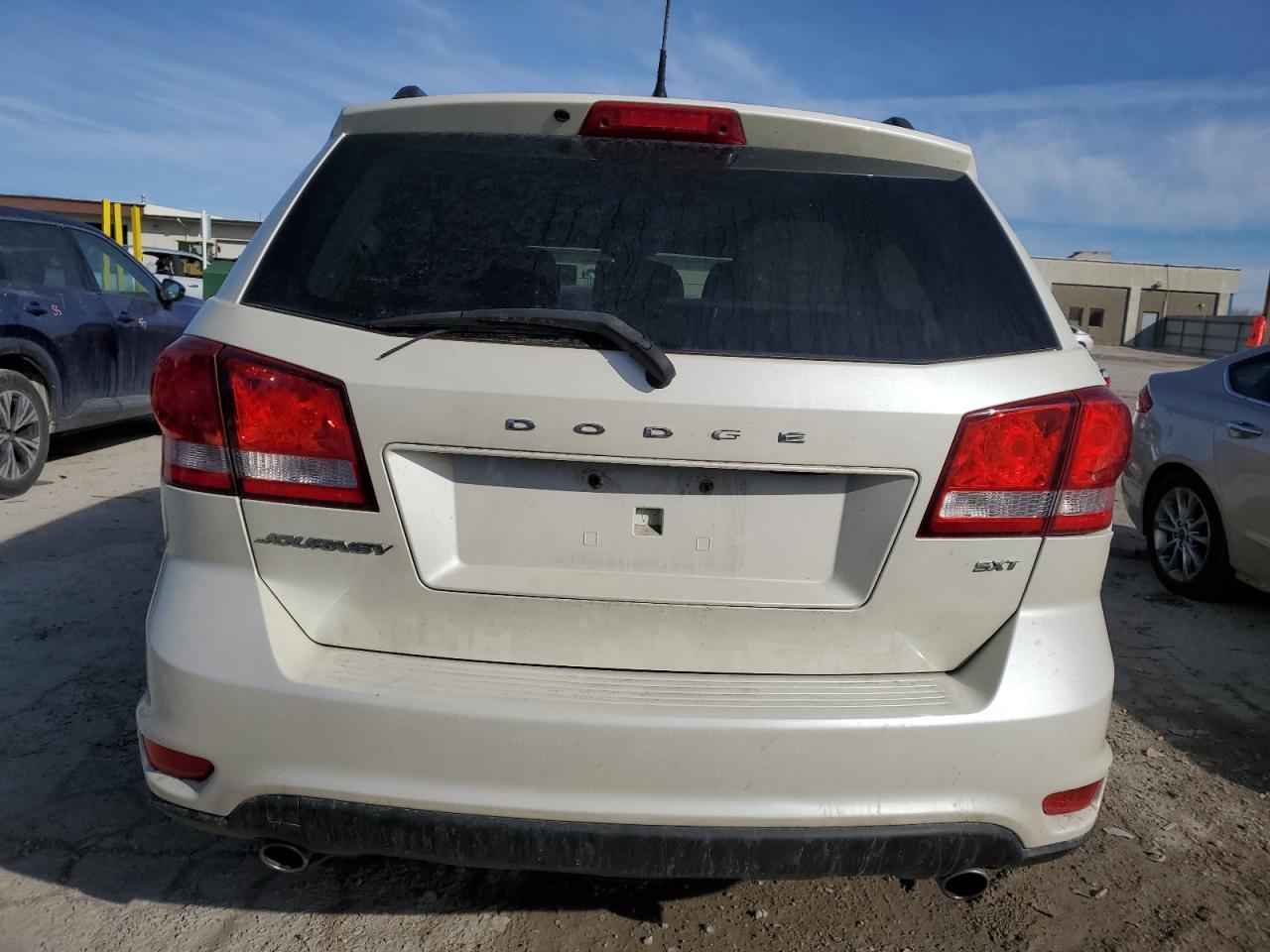 2014 Dodge Journey - Image 6