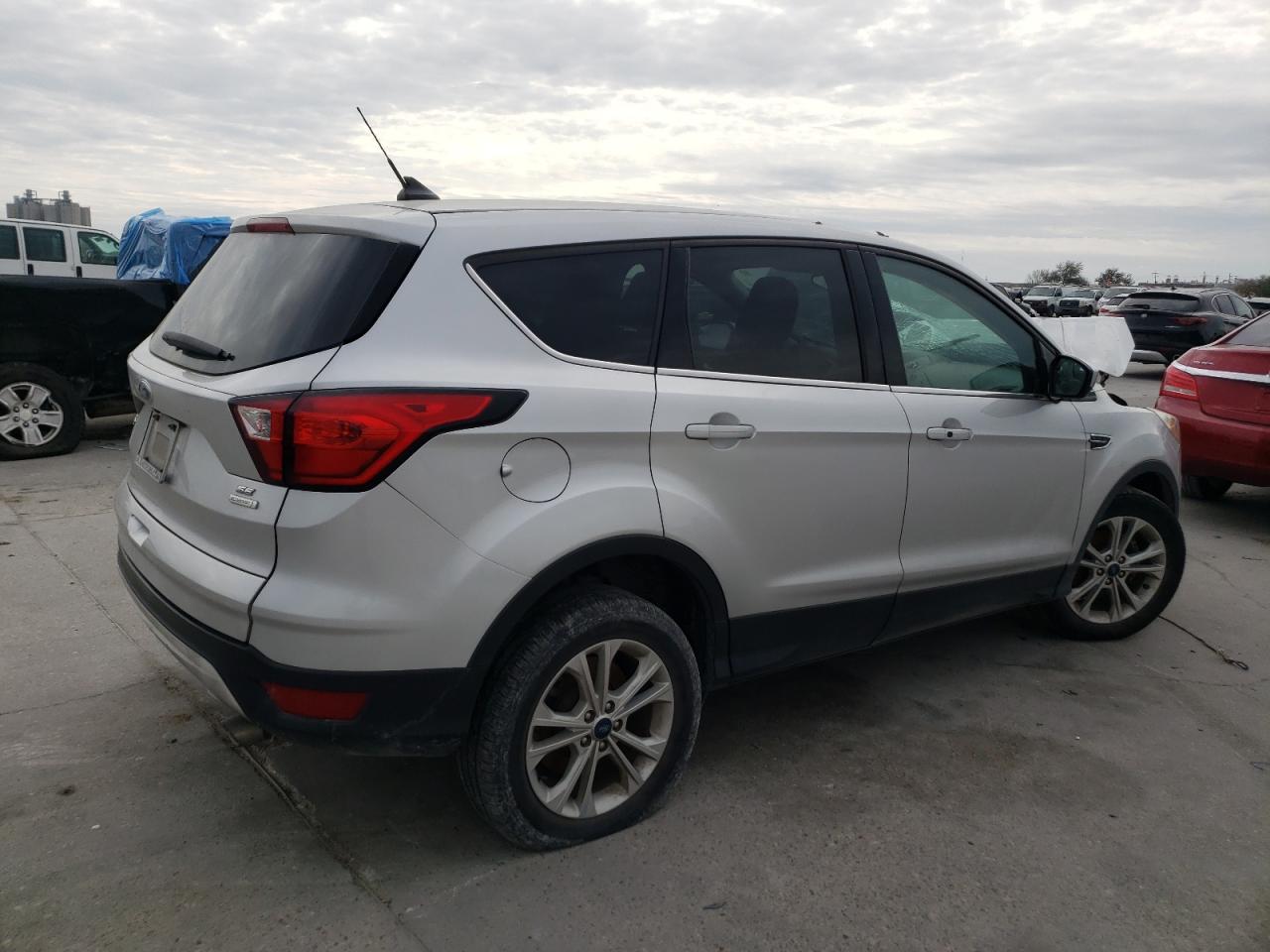 1FMCU0GD7KUB56800 FORD ESCAPE 2019