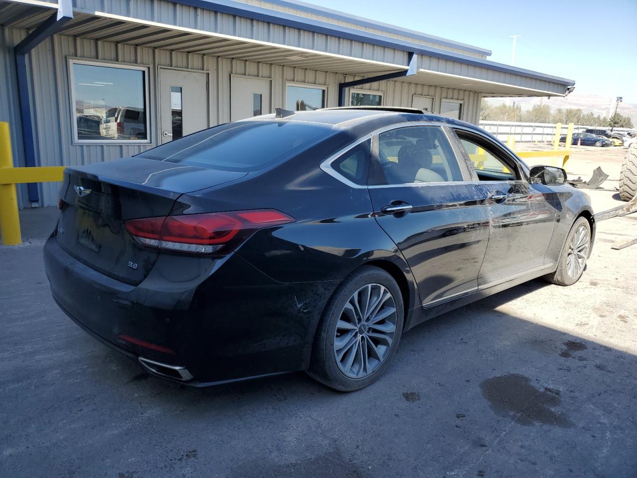 2017 Genesis G80 - Image 3