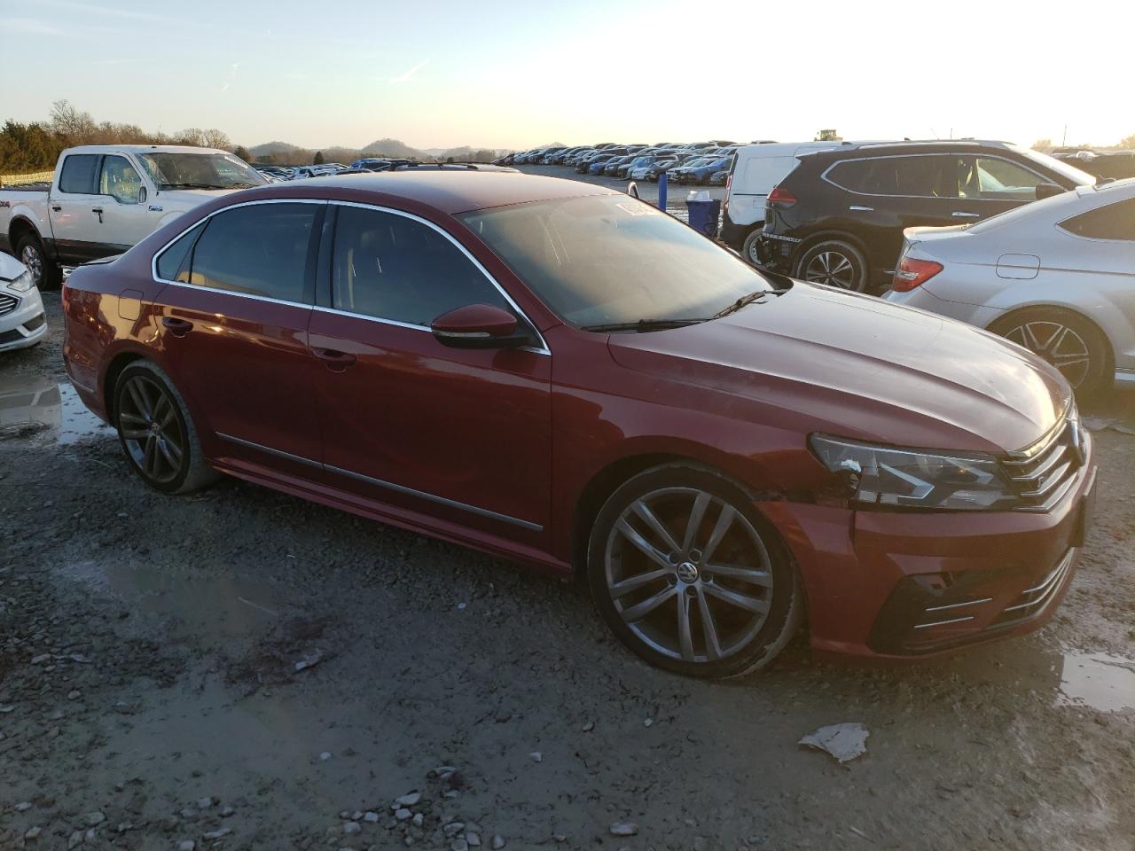 2016 Volkswagen Passat - Image 4
