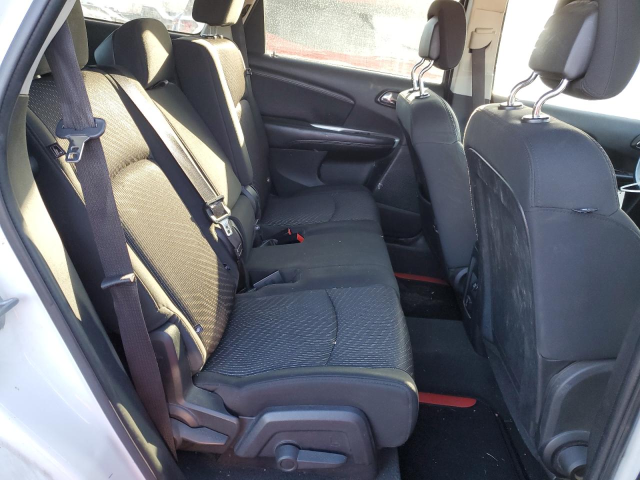 2011 Dodge Journey - Image 11