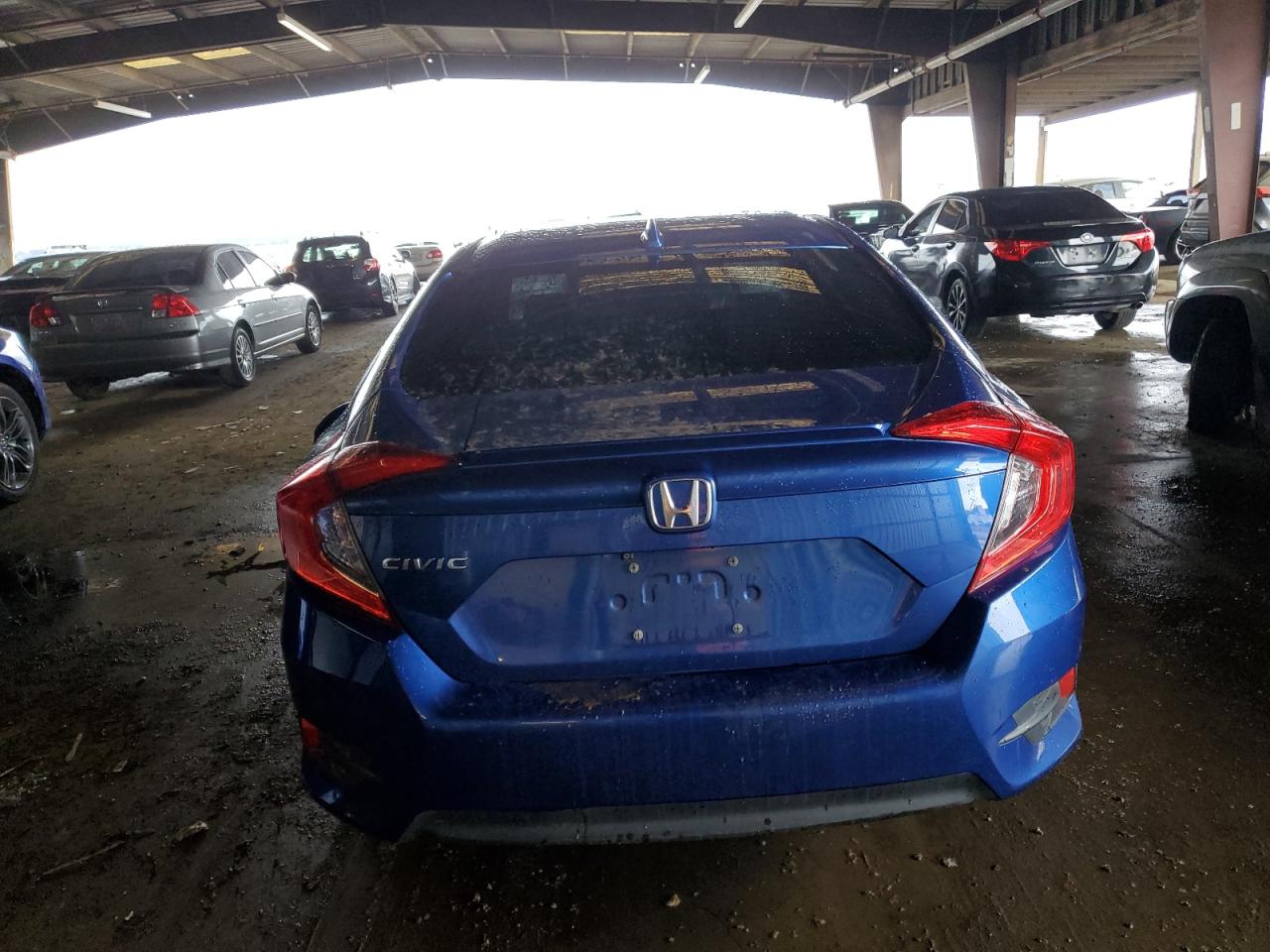 2016 Honda Civic - Image 6