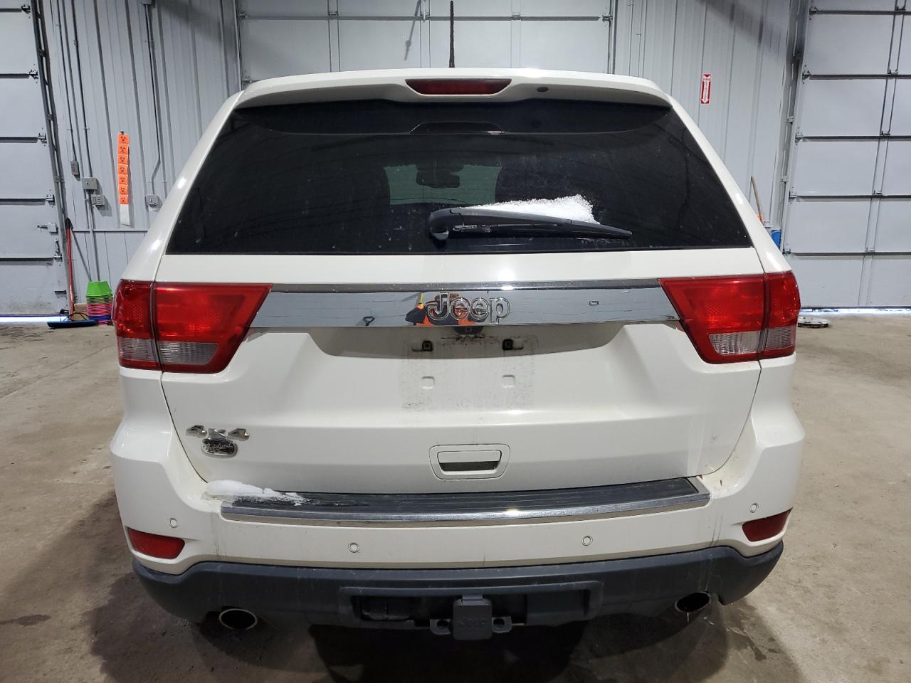 2012 Jeep Grand Cherokee - Image 6
