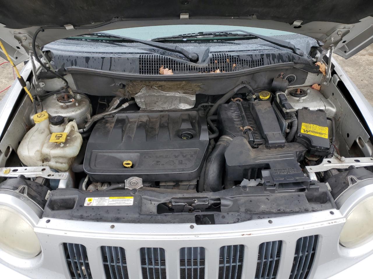 2008 Jeep Compass - Image 12