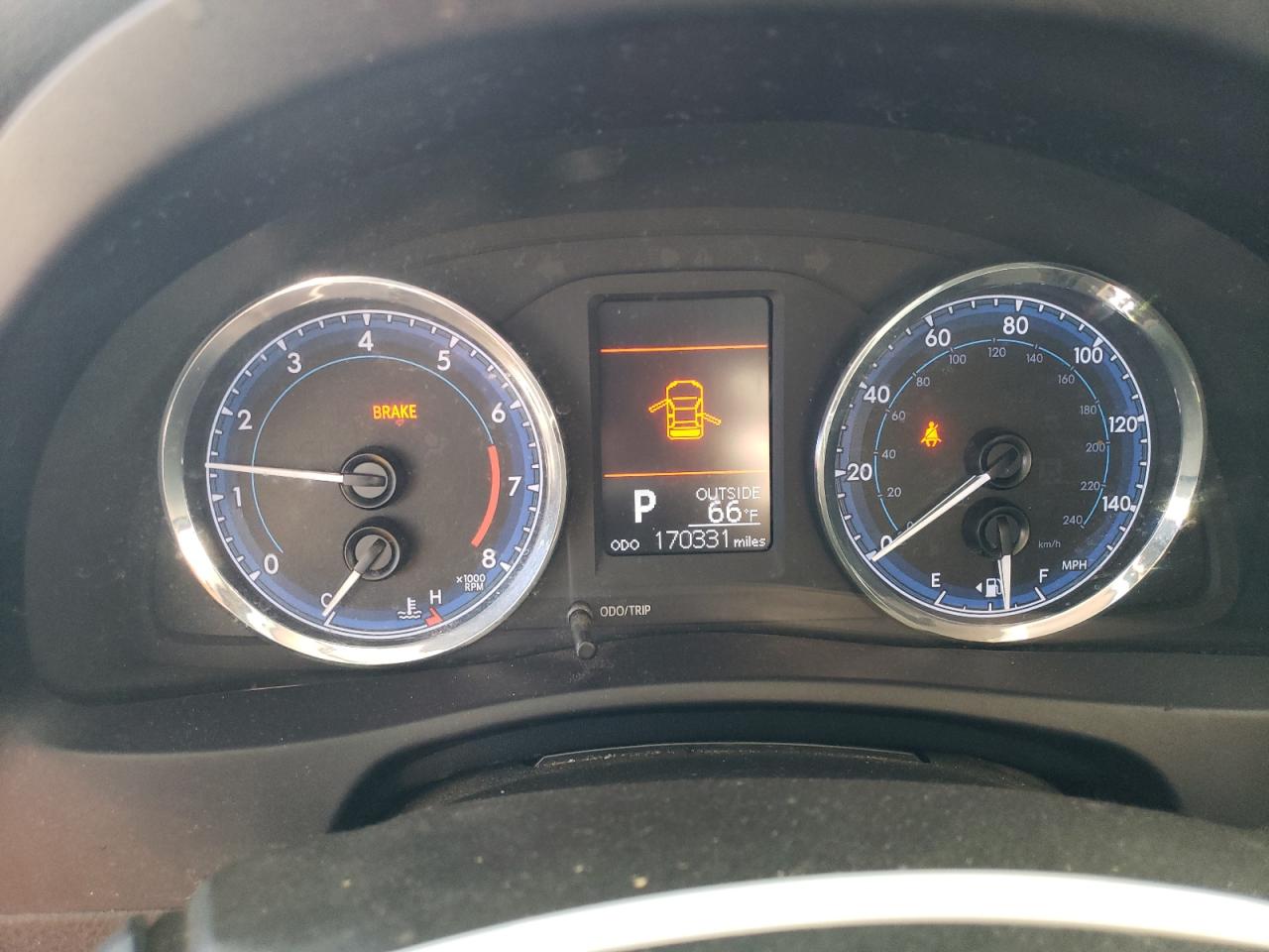 5YFBURHE8HP627791 TOYOTA COROLLA 2017