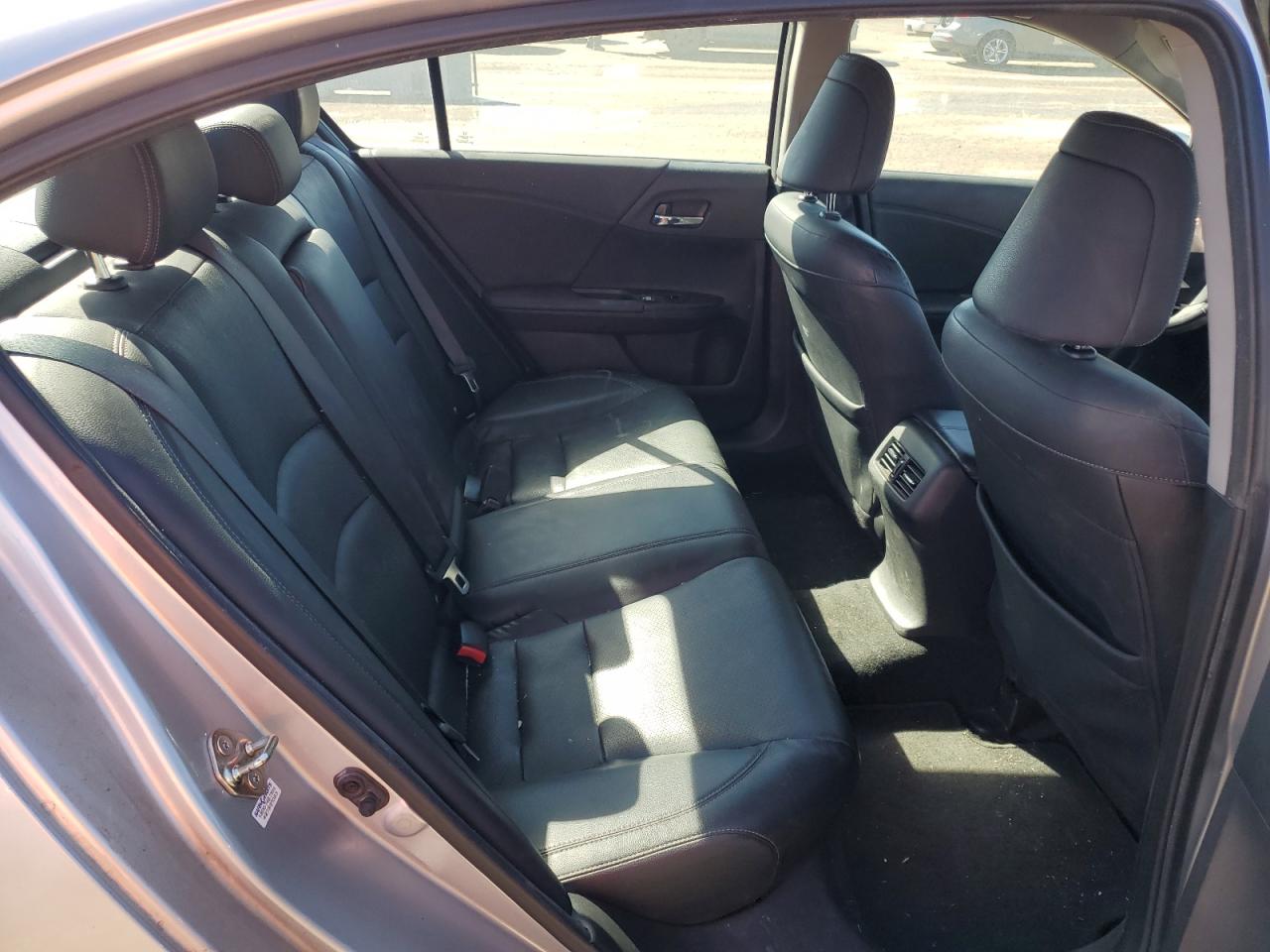 2015 Honda Accord - Image 10