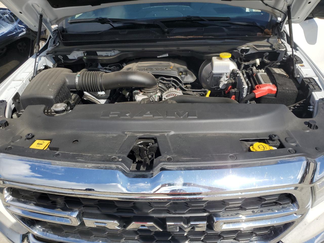 2022 RAM 1500 - Image 11