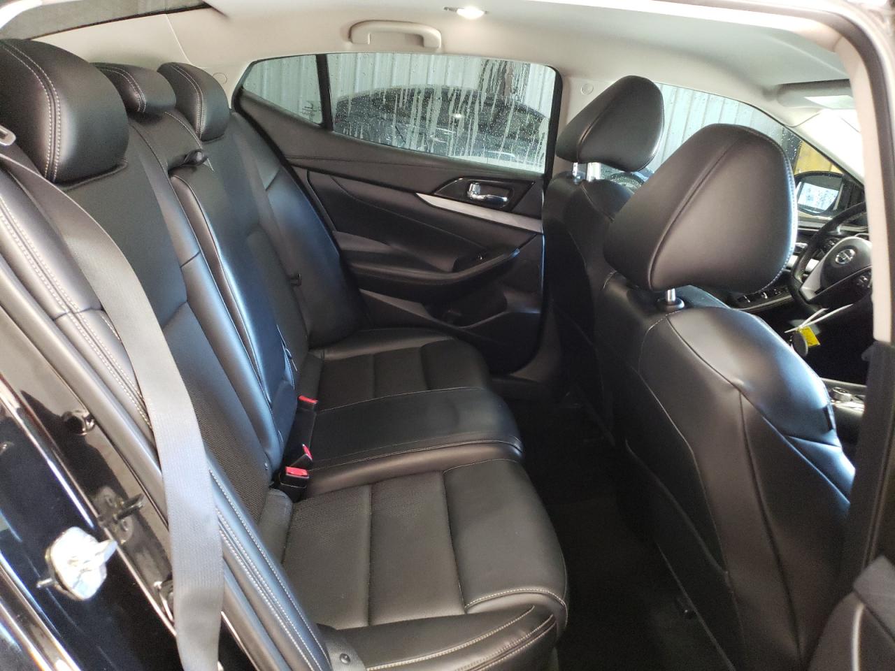 2016 Nissan Maxima - Image 10