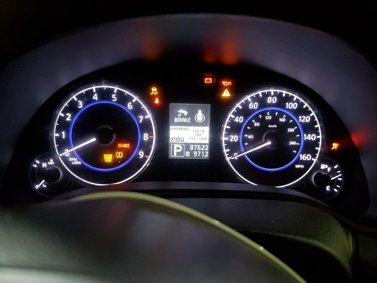 2013 Infiniti G - Image 9