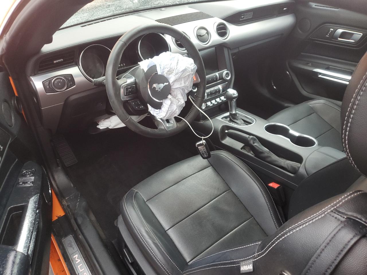 2020 Ford Mustang - Image 8