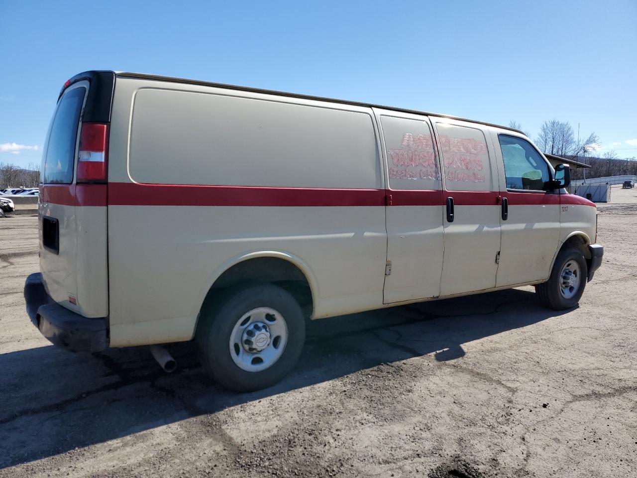 2017 Chevrolet Express - Image 3