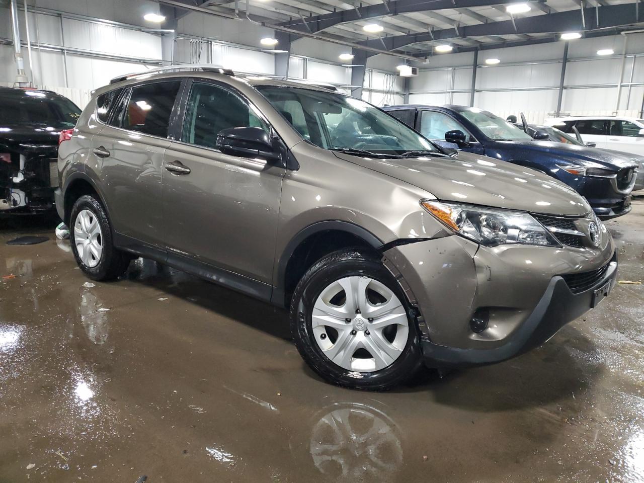 2015 Toyota RAV 4 - Image 4