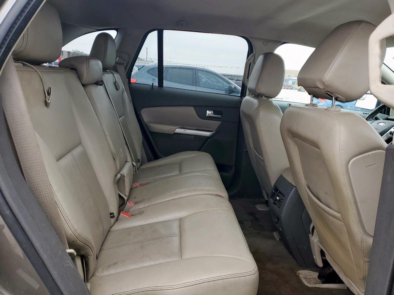 2014 Ford Edge - Image 11