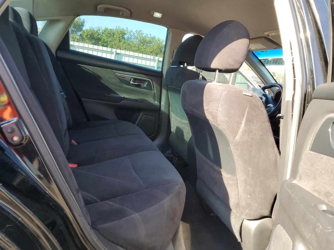 2013 Nissan Altima - Image 10