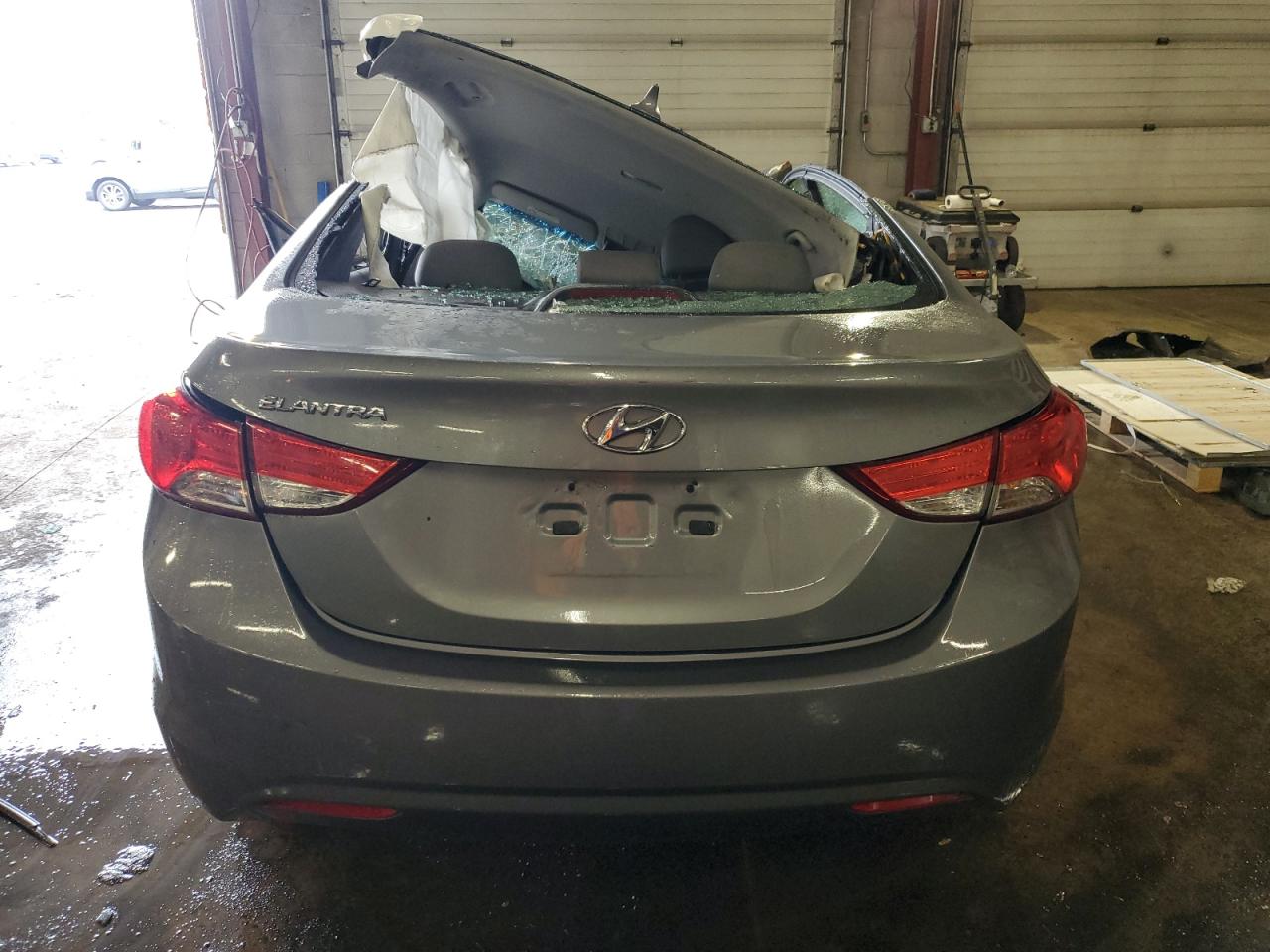 2013 Hyundai Elantra - Image 6