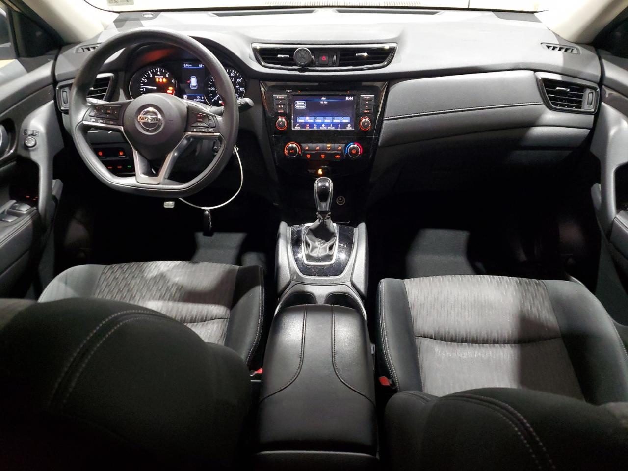 2020 Nissan Rogue - Image 8