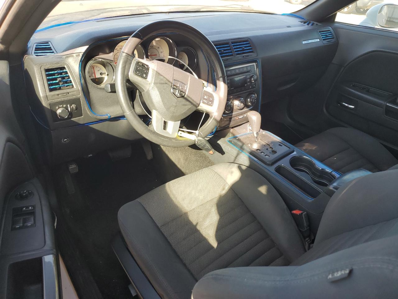 2013 Dodge Challenger - Image 8