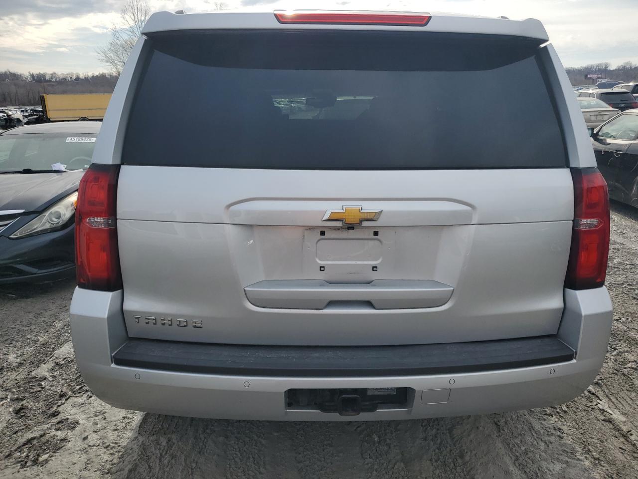 2015 Chevrolet Tahoe - Image 6