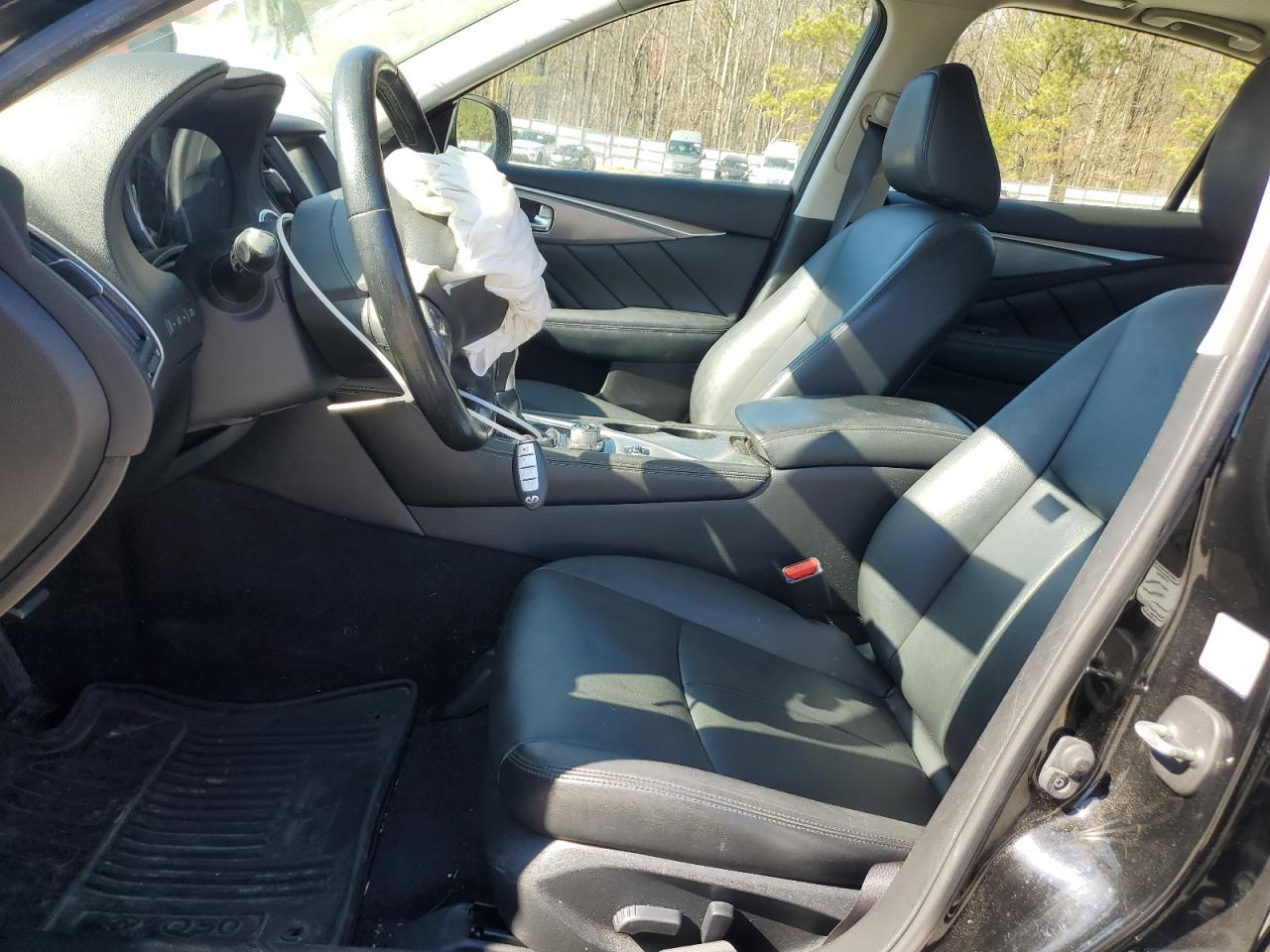 2015 Infiniti Q50 - Image 7