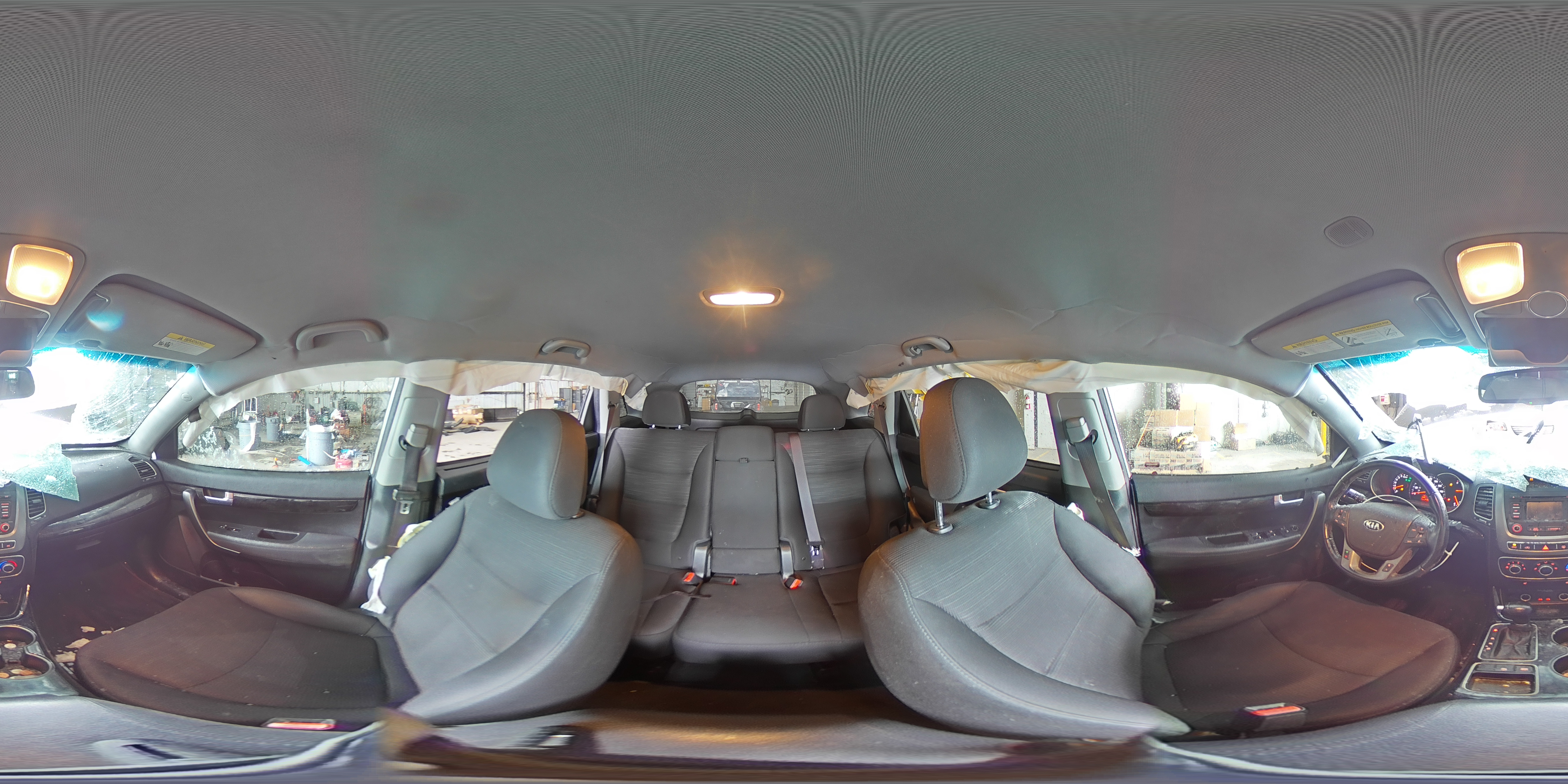 2014 Kia Sorento - Image 13