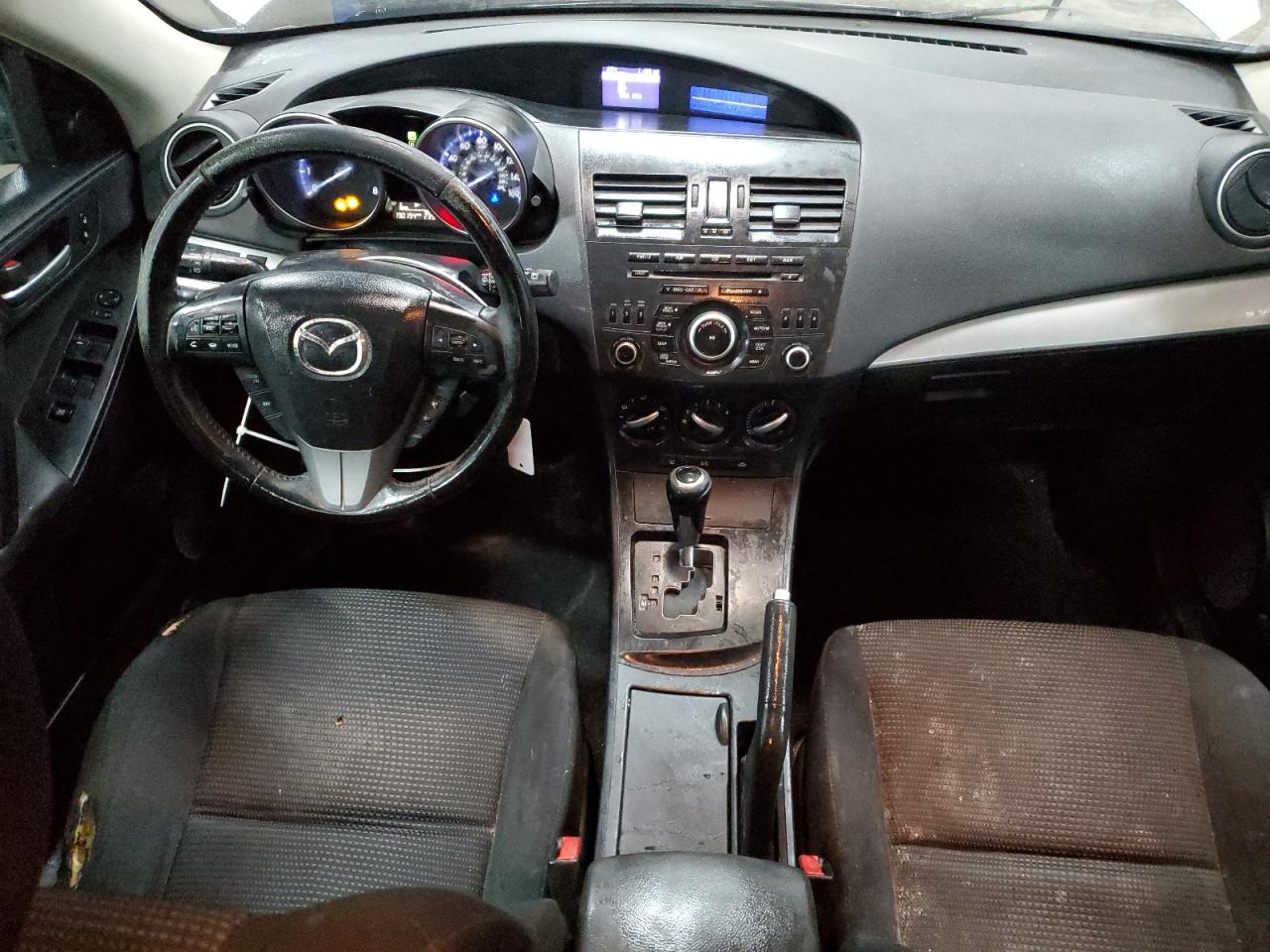 2012 Mazda 3 - Image 8