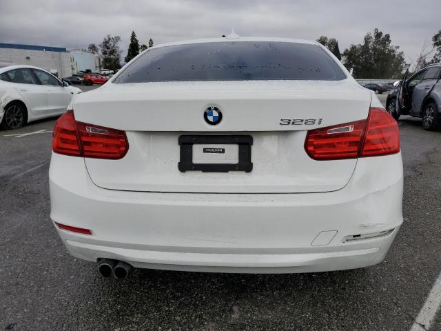  BMW 3 SERIES 2014 Белый