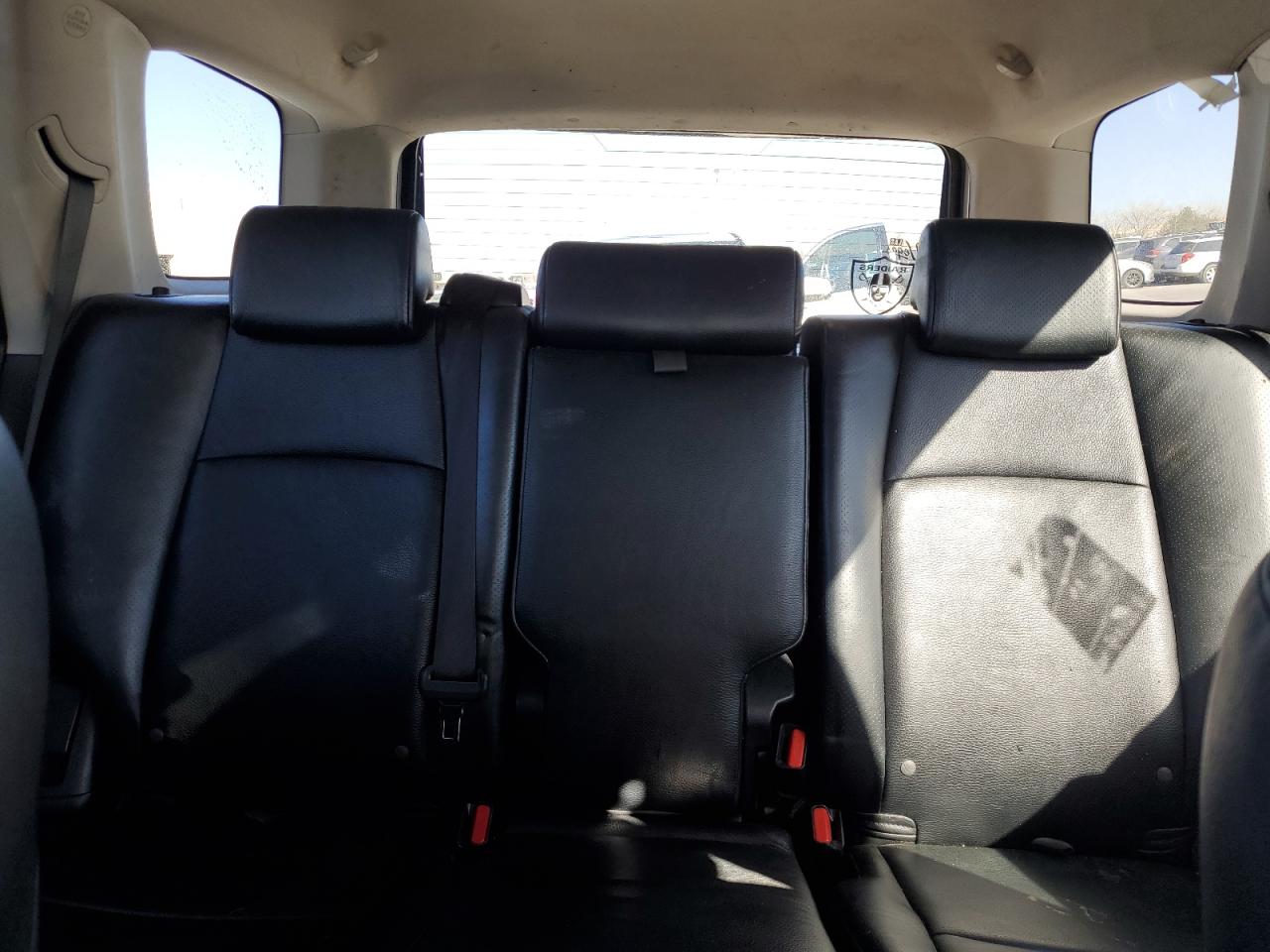 2010 Toyota 4Runner - Image 10