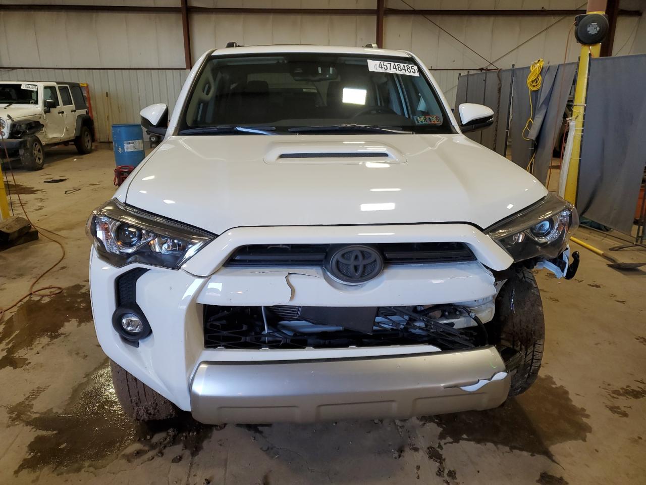 2021 Toyota 4Runner - Image 5