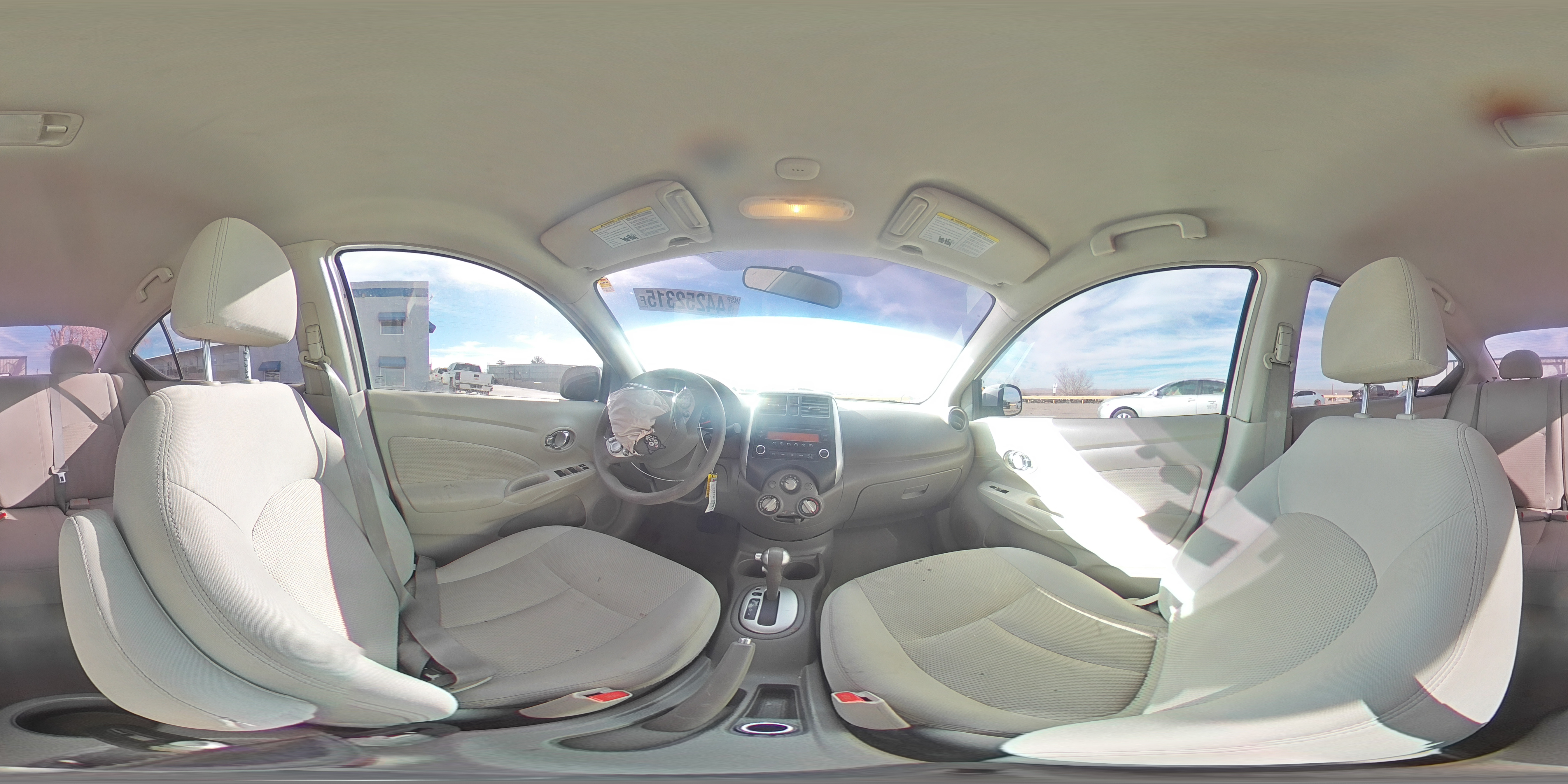 2014 Nissan Versa - Image 13
