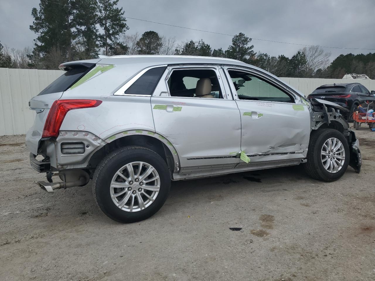 2018 Cadillac XT5 - Image 3