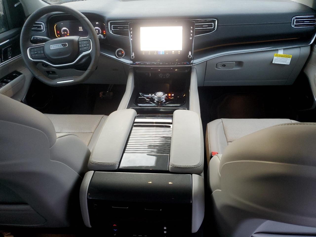 2022 Jeep Wagoneer Series I VIN: 1C4SJVAT1NS228113 Lot: 43786885