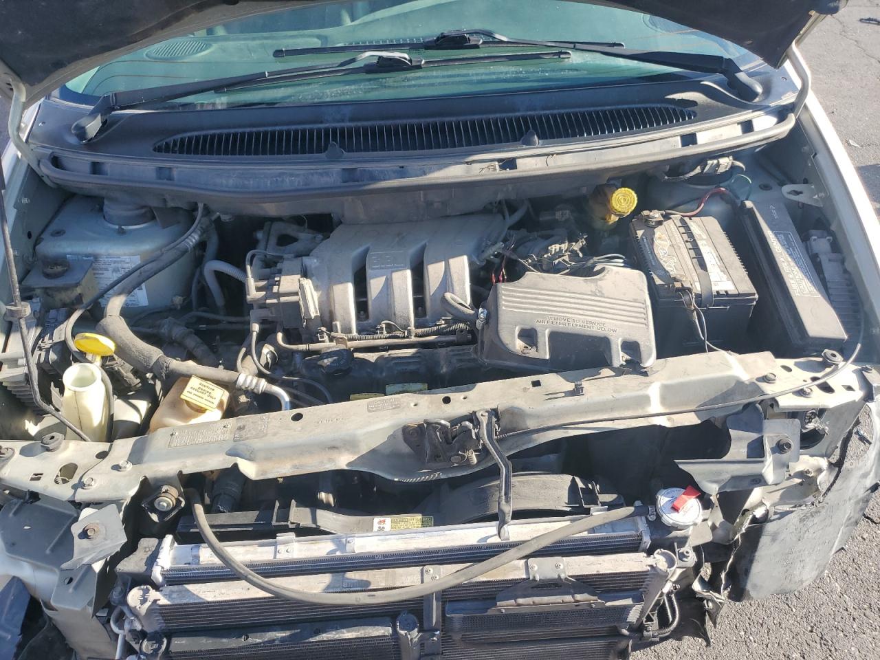 1999 Dodge Caravan - Image 12