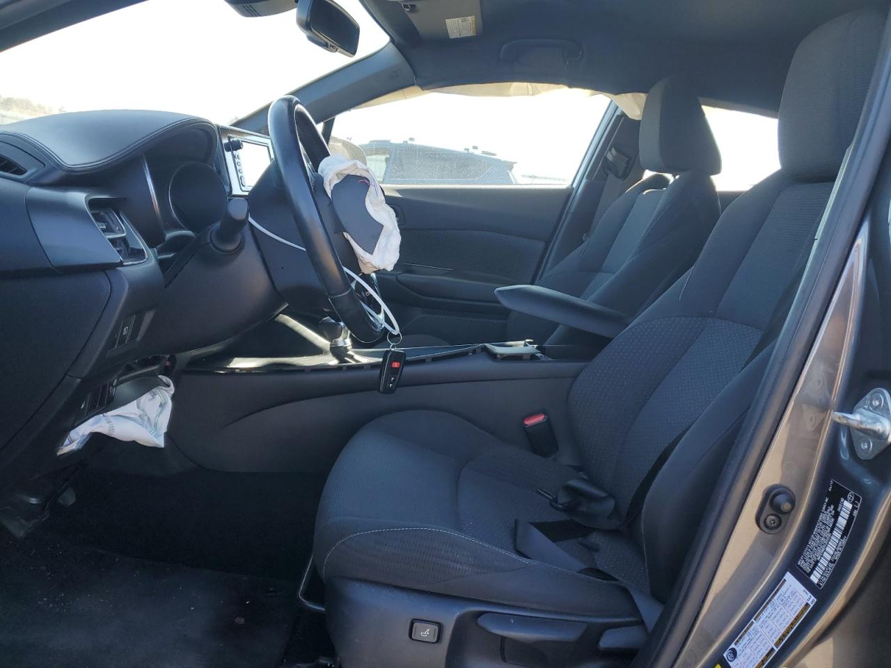 2018 Toyota C-HR - Image 7